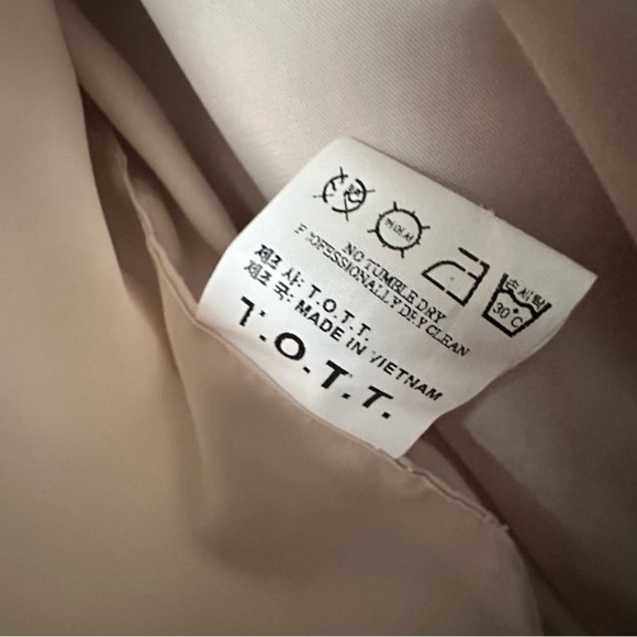 NWOT | Oversized Beige Women’s Vest | US L - XL - Picture 8 of 8